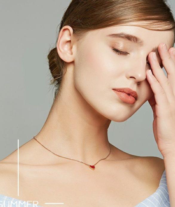 Luxury Handmade Alloy Necklace, Vintage Style, Unique Fashion Statement